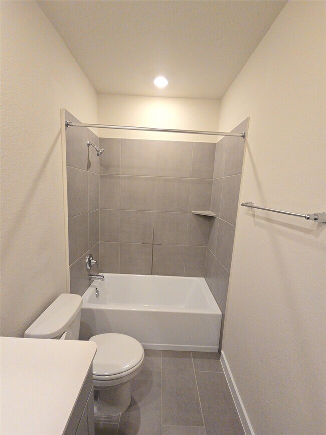 Building Photo - 4112 Good Vineyard Ln