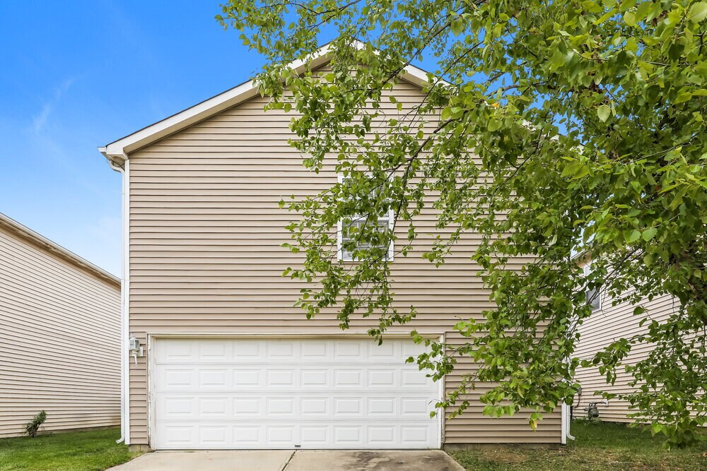 Building Photo - 15459 Border Dr