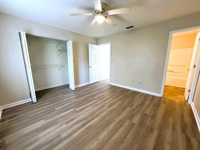 Building Photo - 2708 Tess Cir