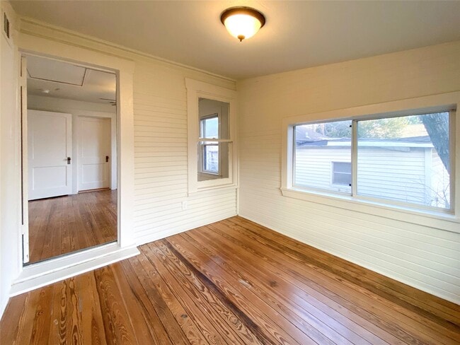 Building Photo - 7924 Ford St