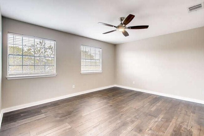 Building Photo - 11934 Rosethorn Dr
