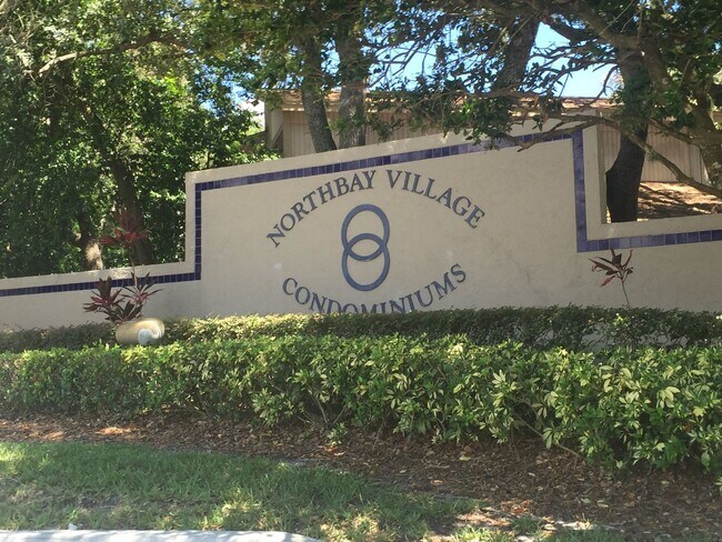 Building Photo - 2 Bedroom, 2 bathroom condo For Rent in Town N Country!