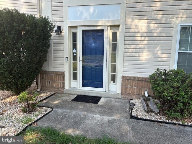 Building Photo - 16131 Parklawn Pl