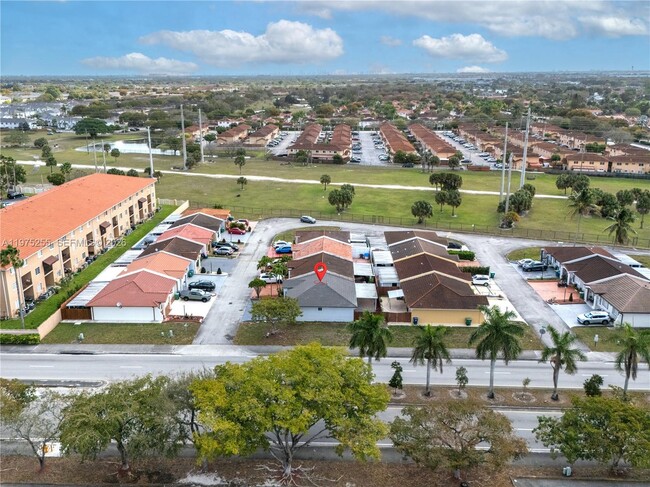 Building Photo - 7570 NW 173rd Ln