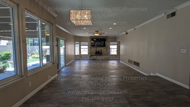 Building Photo - 1745 N Pheasant St