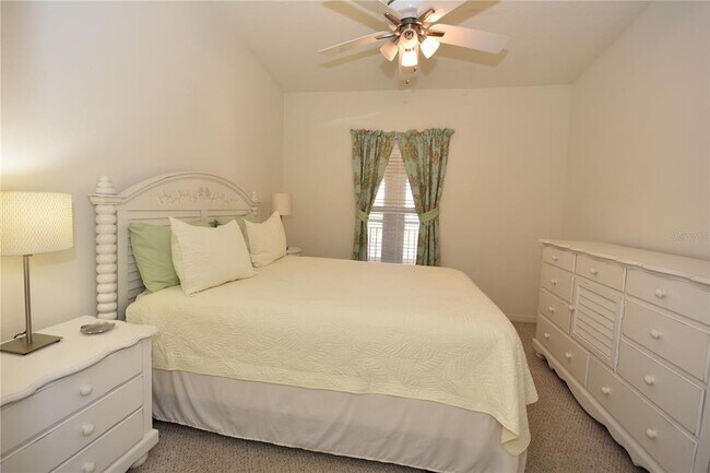 Building Photo - 400 Canopy Walk Ln