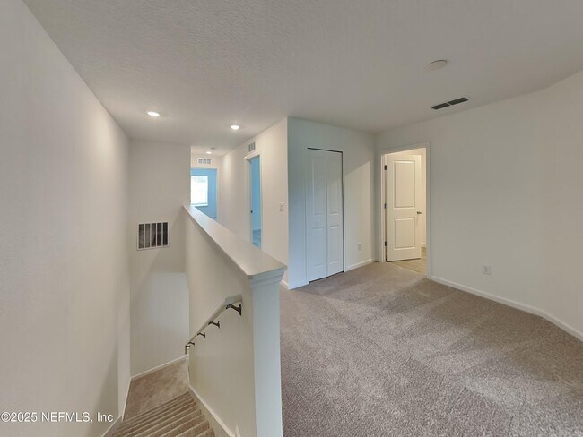 Building Photo - 2137 Windward Cay Ln