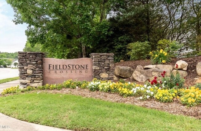 Building Photo - 1328 Stone Manor Dr