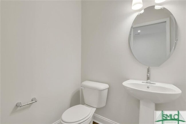 Building Photo - 157 Lower Creek Dr