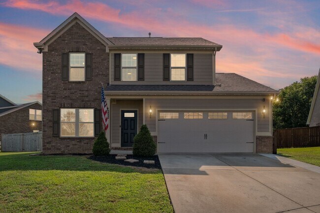 Building Photo - Beautifully Updated 3-Bedroom Home in Fairway Farms with Bonus Room & Fenced Backyard