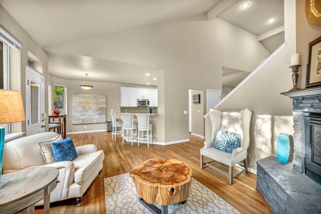 Building Photo - 4731 Ellicott Wy