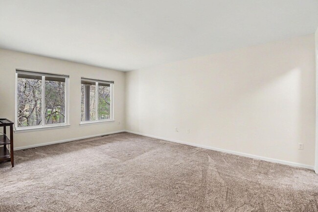 Building Photo - 3157 Asher Rd