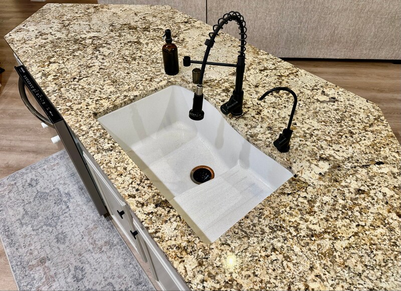 Building Photo - 10215 Marin Dr NW