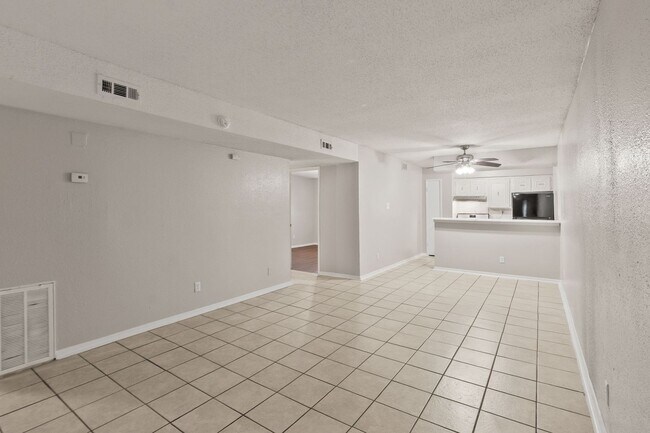 Interior Photo - Villas at Mueller