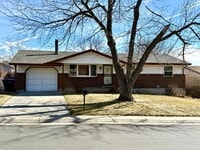 Building Photo - Spacious 3-bedroom ranch in quiet Arvada Neighborhood