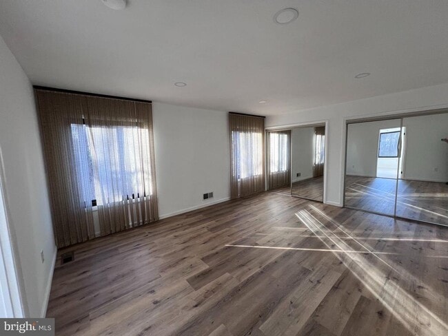 Building Photo - 12326 Mulberry Ct