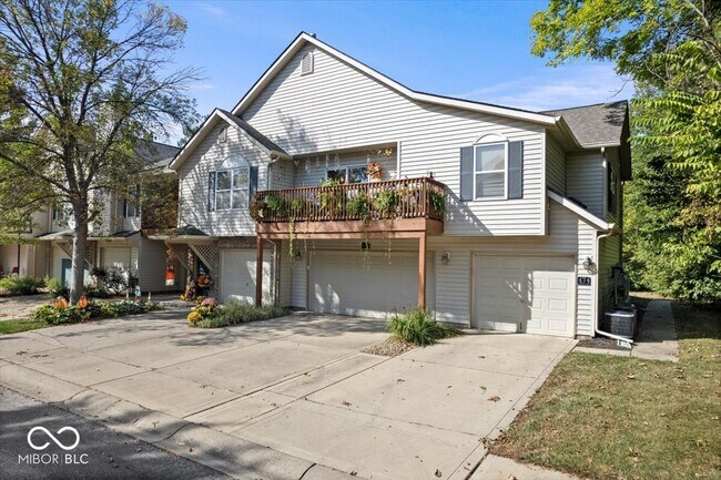 Building Photo - 474 Villa Ct