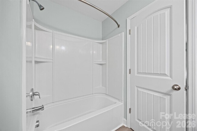 Building Photo - 2090 Shady Pond Dr