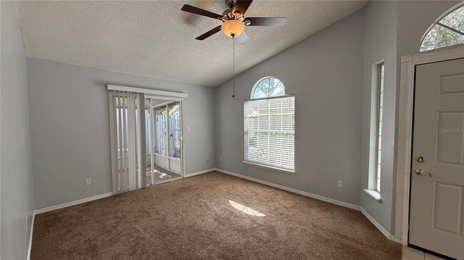 Building Photo - 310 Sunvista Ct
