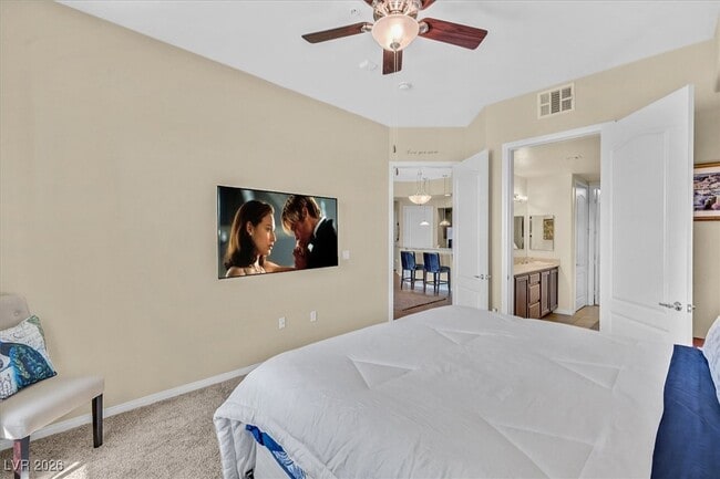 Building Photo - 62 E Serene Ave