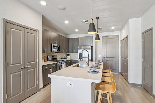 Floorplan - The Rey Downtown