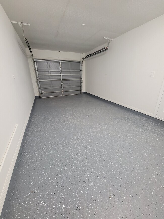 Building Photo - 1110 15th Avenue SW