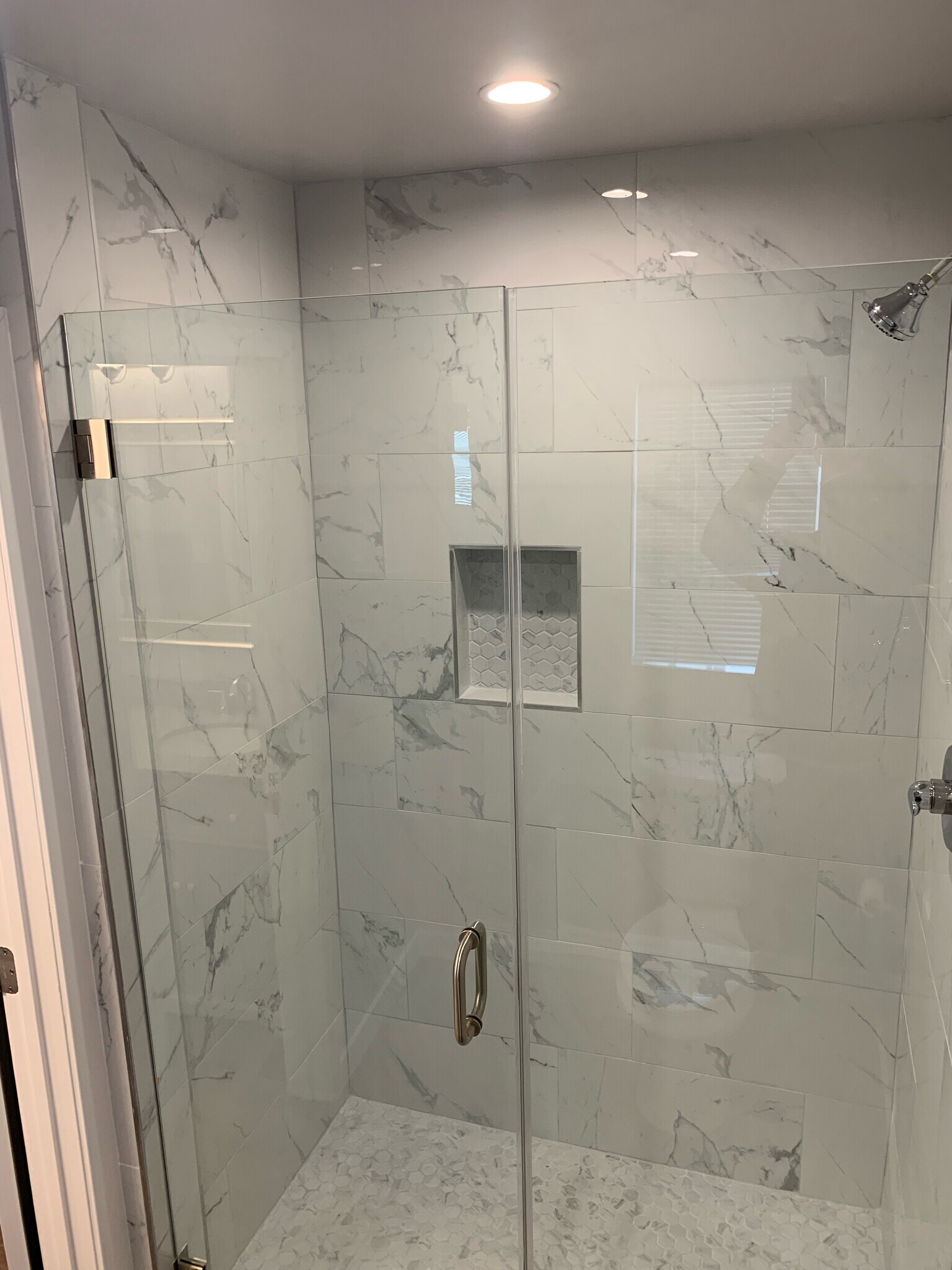 Master Shower - 419 California St