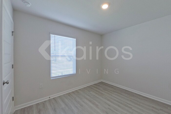 Building Photo - 4789 Malay Cir