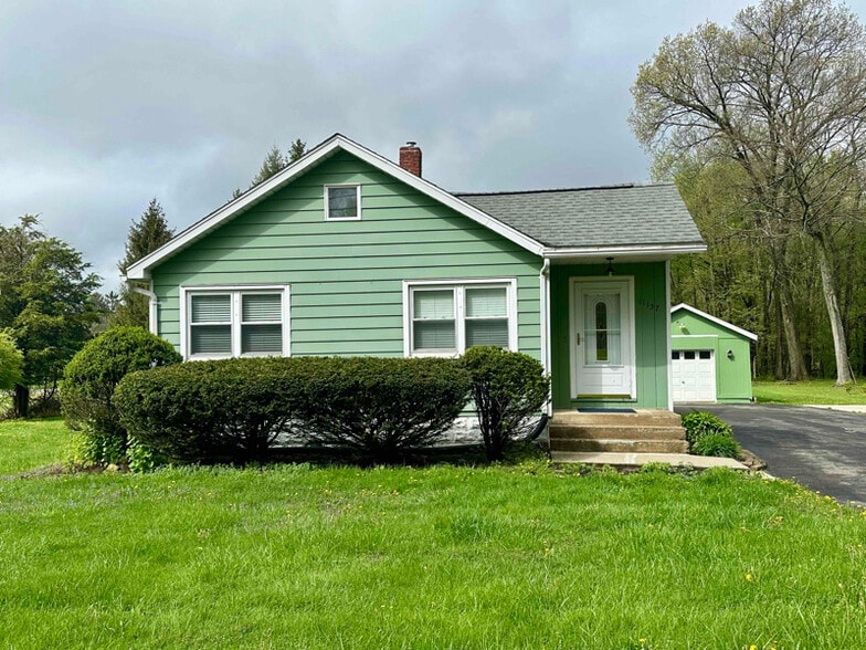 Primary Photo - 11137 Williamson Rd