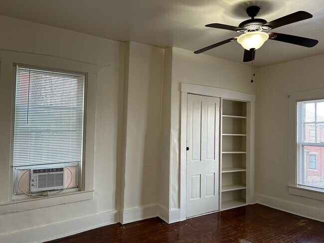 Living Room - 307 N 4th St