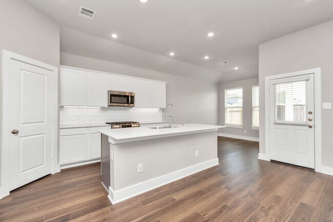 Building Photo - Welcome to the Sycamore – Style, Space & S...