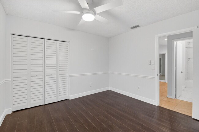 Building Photo - 4135 Bay Laurel Way