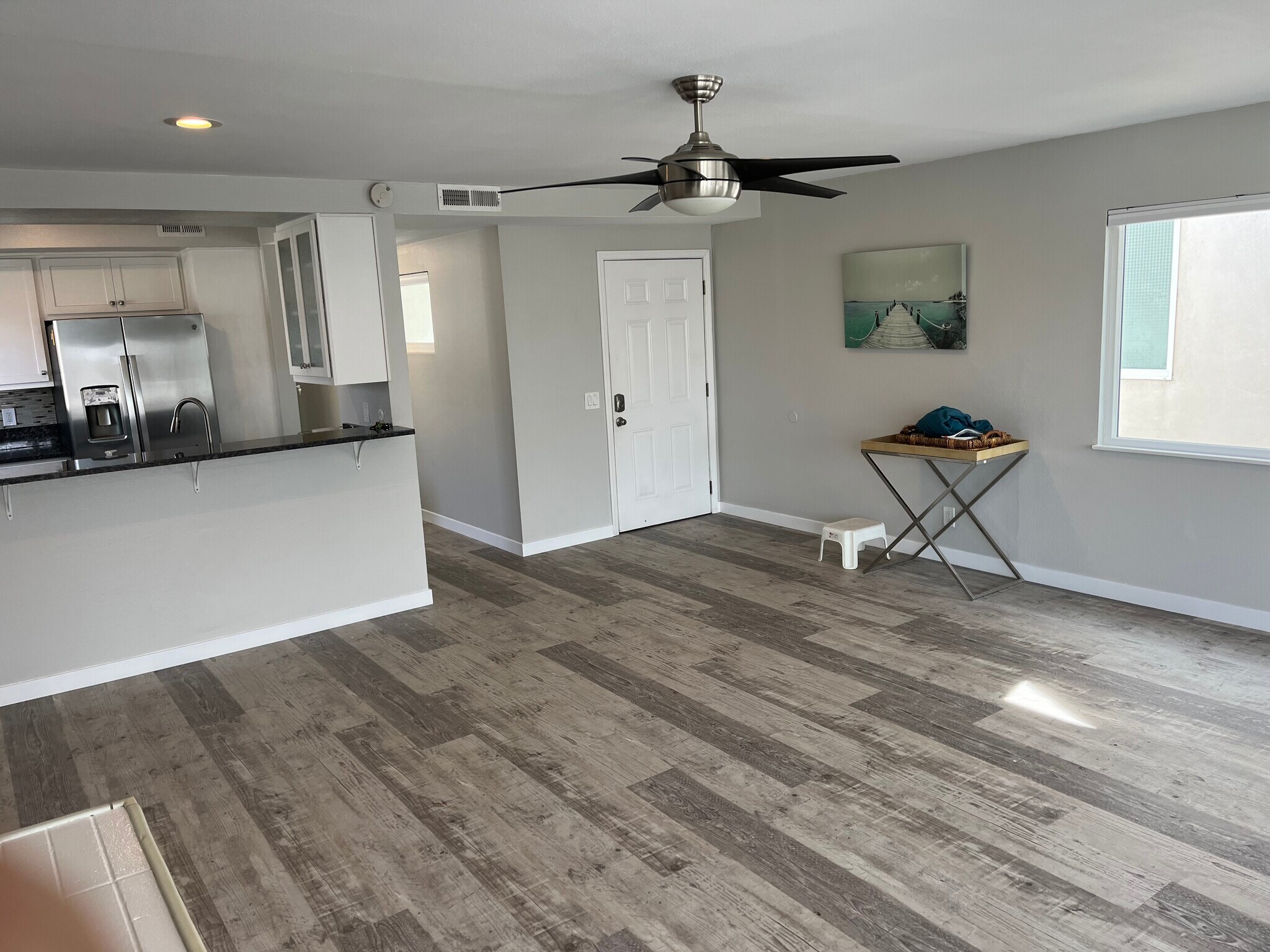 Building Photo - 208 30th St