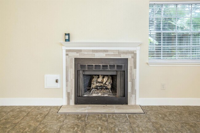 Building Photo - 5434 Garden Village Dr