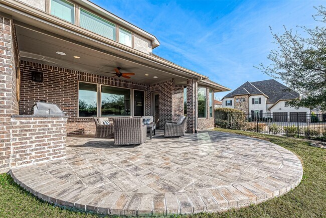 Building Photo - 30 Argosy Bend Pl