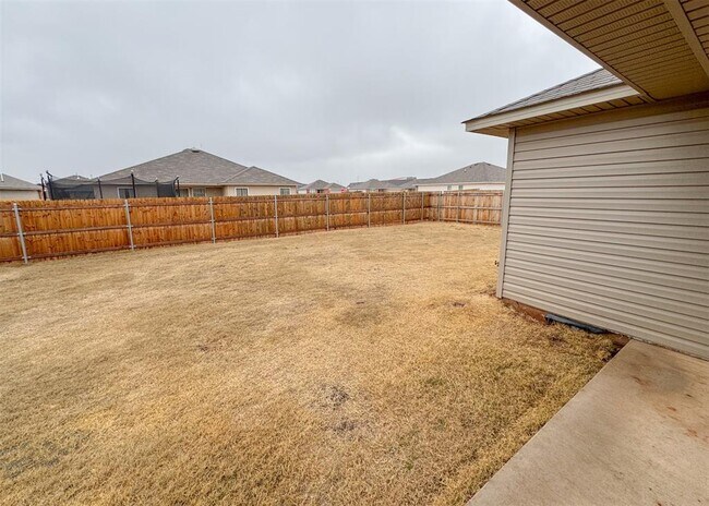 Building Photo - 1109 S Appaloosa Ln