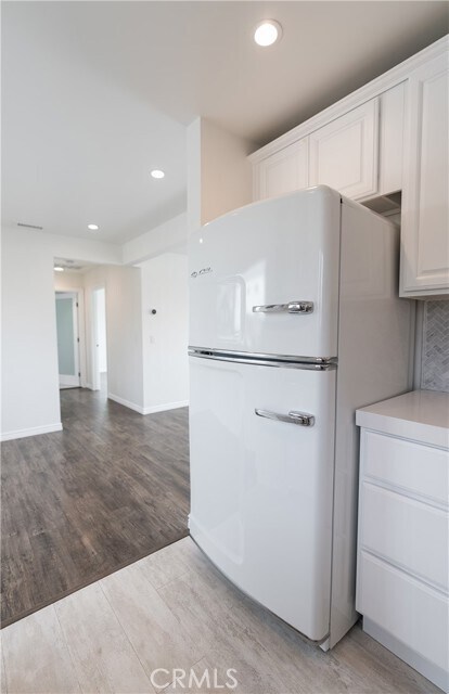 Building Photo - 577 Ramona Ave