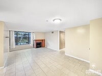Building Photo - Beautiful 2B/2BA Condo in Mission Hills for Rent!