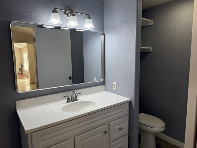 Building Photo - 5344 Flower Dr