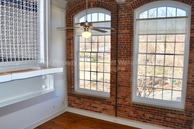 Building Photo - 1535 Caraleigh Mills Ct