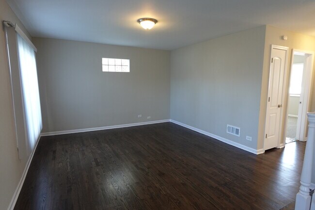 Building Photo - 7353 W 56th St