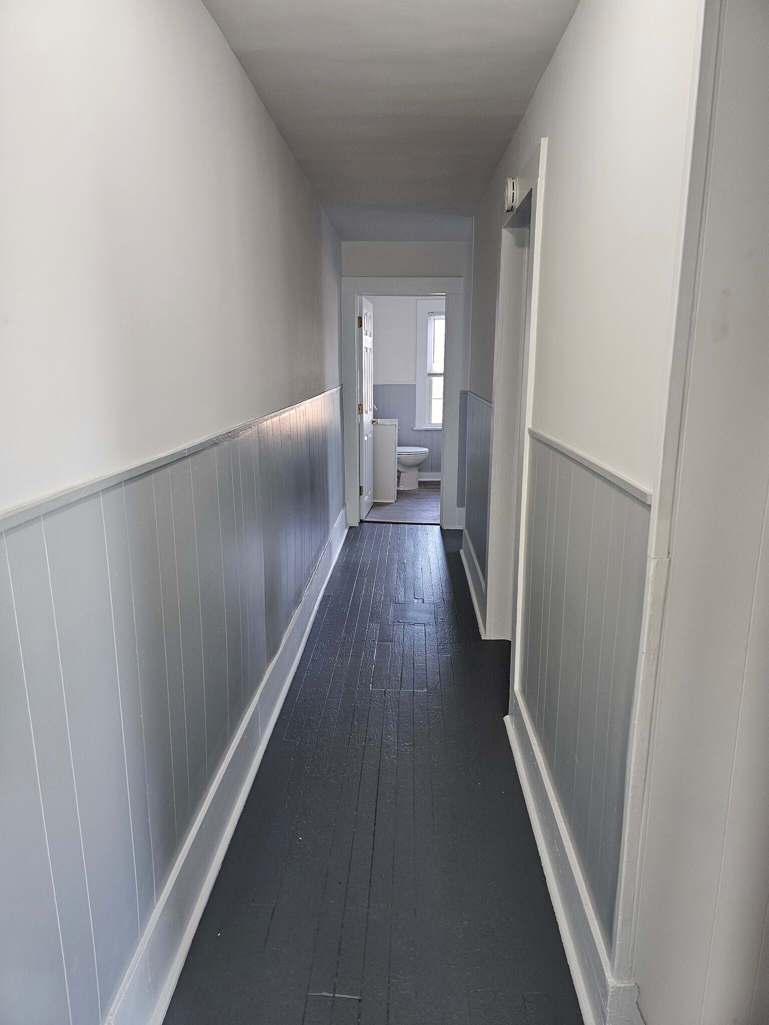Upstairs Hallway - 421 Tazewell Ave