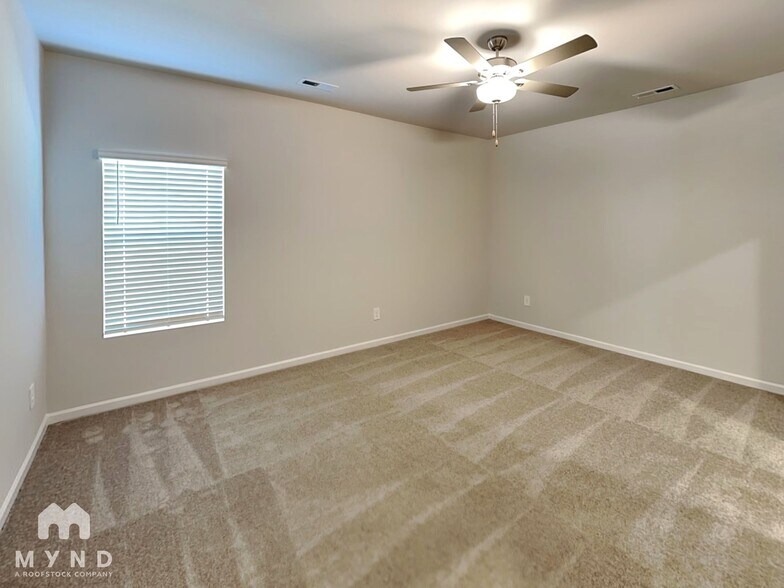 Building Photo - 159 Olde Hearth Rd