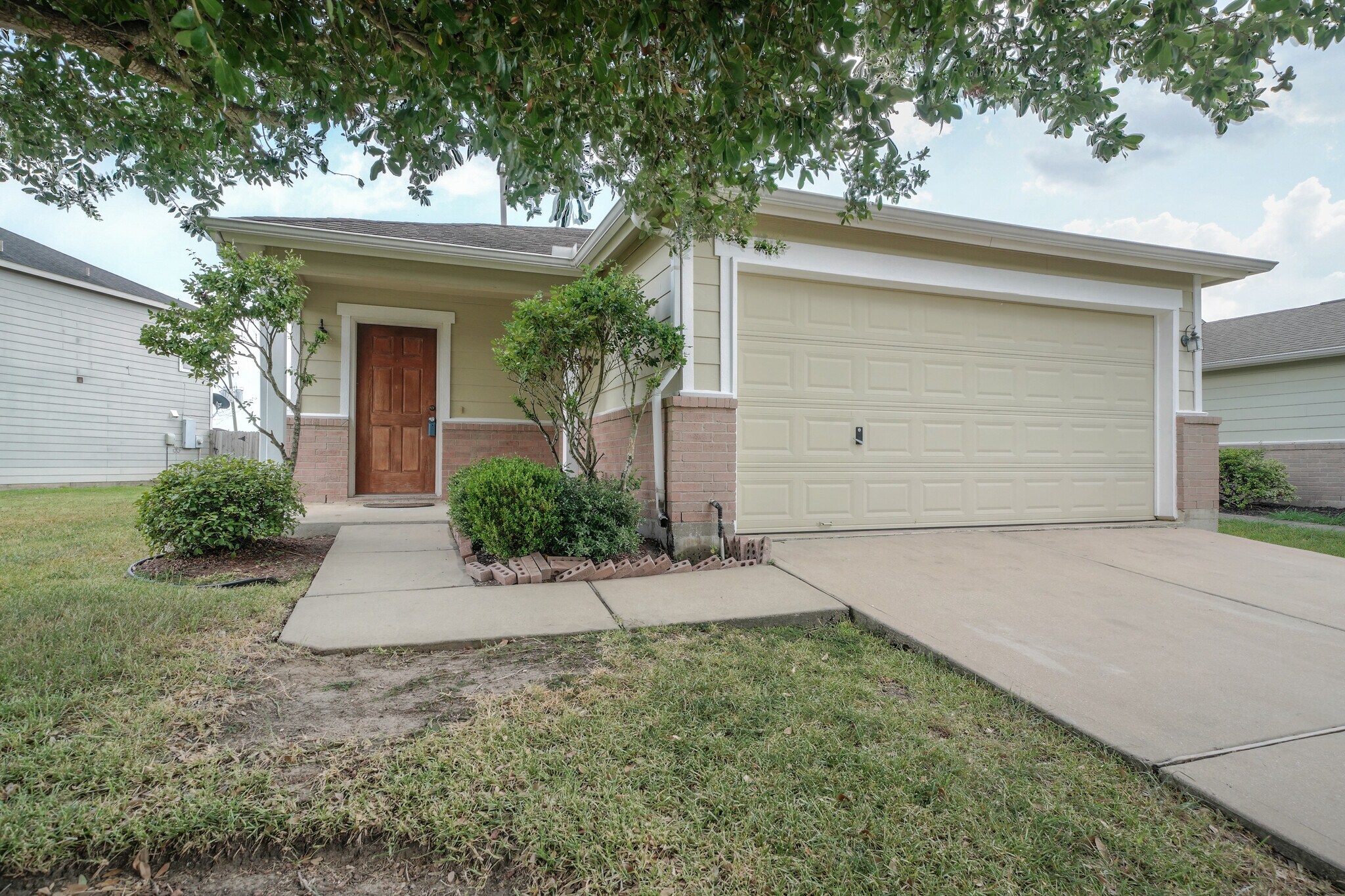 Building Photo - 20727 Cypress Crescent Ln