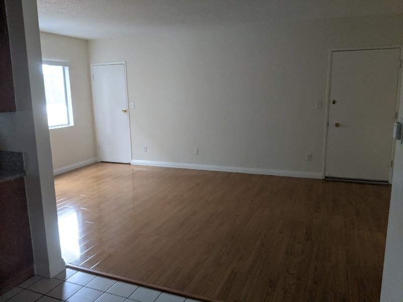 Building Photo - 6650 Beck Ave