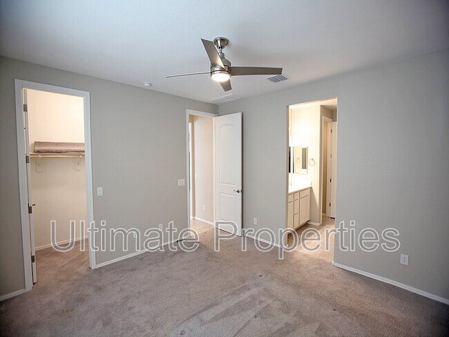 Building Photo - 12479 N 174th Ln