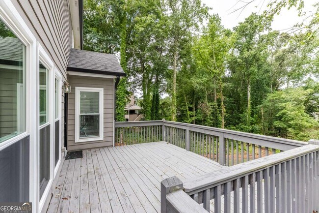 Building Photo - 1612 Branch Creek Cove