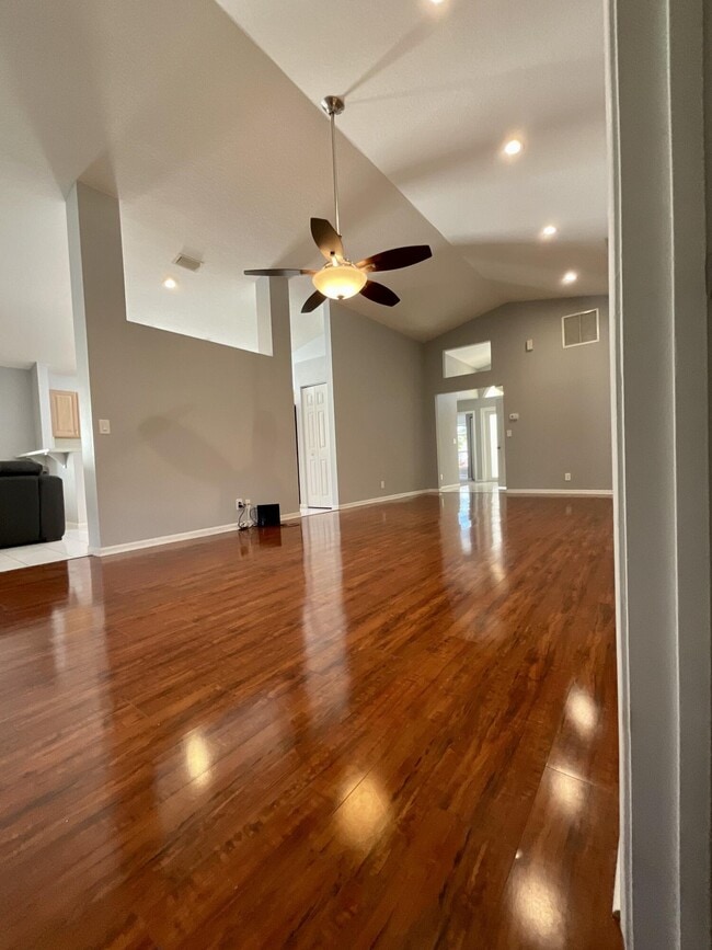 Building Photo - 7954 Stirling Bridge Blvd S