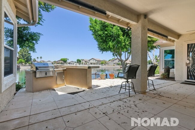 Building Photo - Spacious 4BR House on Arrowhead Lake in Gl...