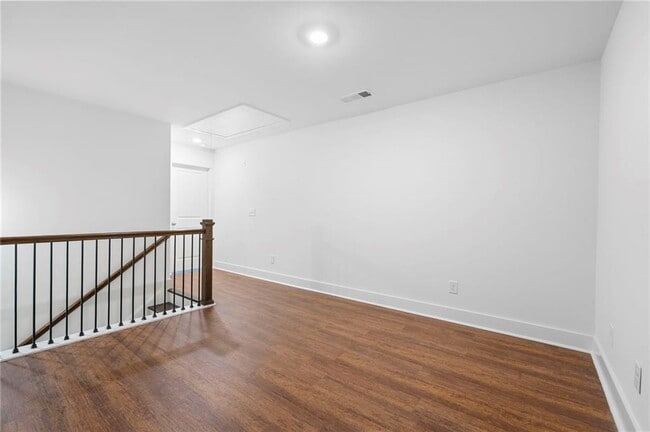 Building Photo - 5402 Brooklands Dr